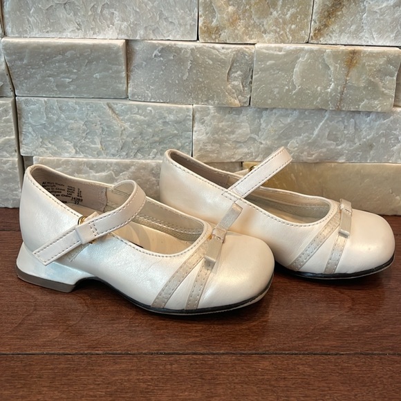 Smart fit Baby Party Shoes - Picture 4 of 7